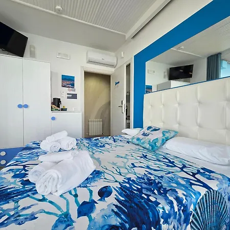 B&B Torre Azzurra - Rooftop Sea View