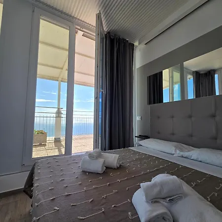 Torre Azzurra - Rooftop Sea View *