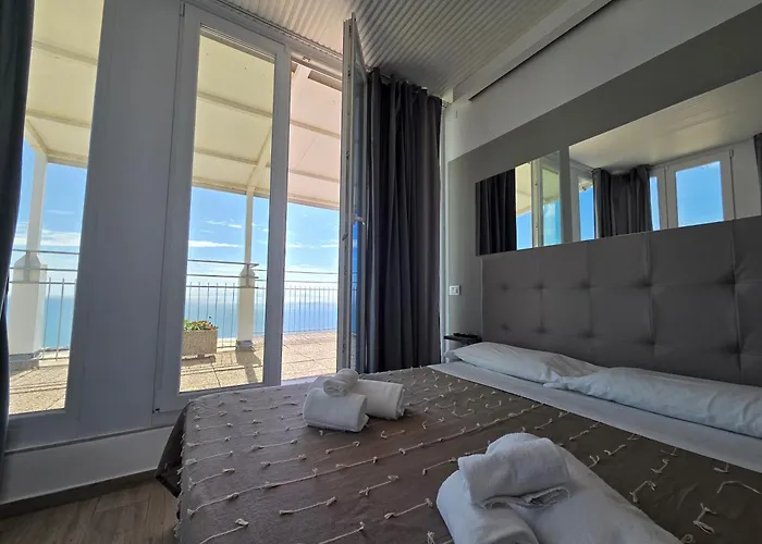 Torre Azzurra - Rooftop Sea View 3*