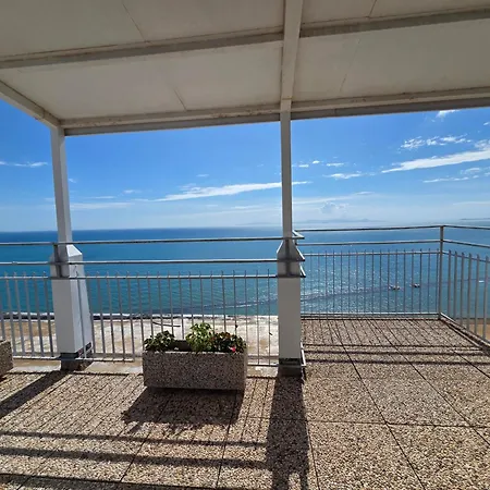 ベッド・アンド・ブレックファスト Torre Azzurra - Rooftop Sea View *